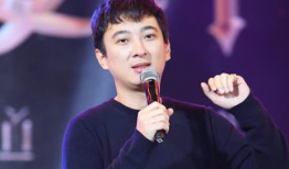 专门讲吃瓜的博主娱乐圈,揭秘明星们的“吃瓜”日常