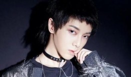娱乐吃瓜华晨宇,娱乐界的瓜王，揭秘他的音乐与生活